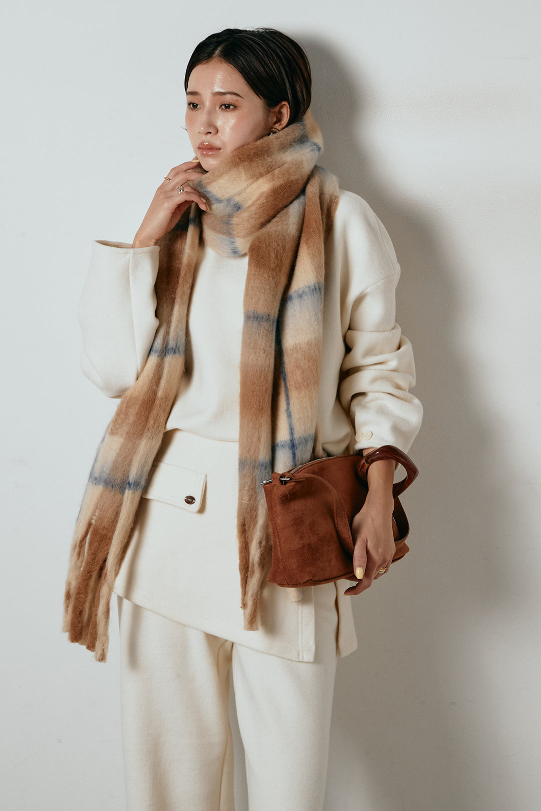 [SET]チェックマフラー付きニットSETUP