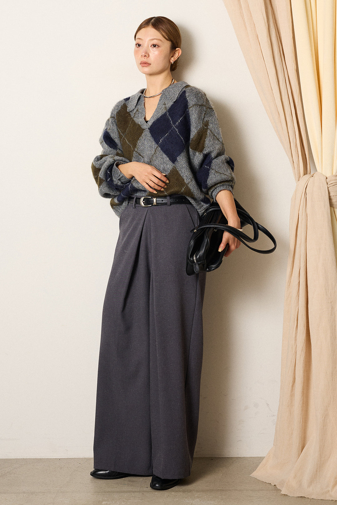 [SET]アクリルモヘアアーガイルキーネックプルオーバー+フロントワイドタックネップ入ワイドパンツ(2set)