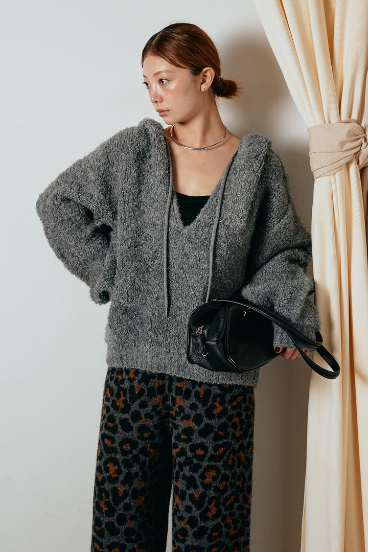 [SET]ブークレキーネックプルオーバー+リラックスレオパード柄ニットパンツ(2set)