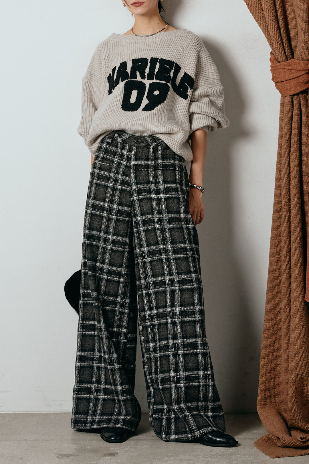 [SET]ロゴジャガードニットトップス+ルーズタータンチェックワイドパンツ(2set)