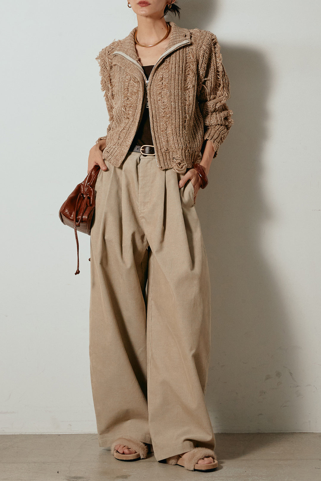 [SET]ハイネックフリンジジップニットトップス+フロントタック入りコーデュロイパンツ(2set)