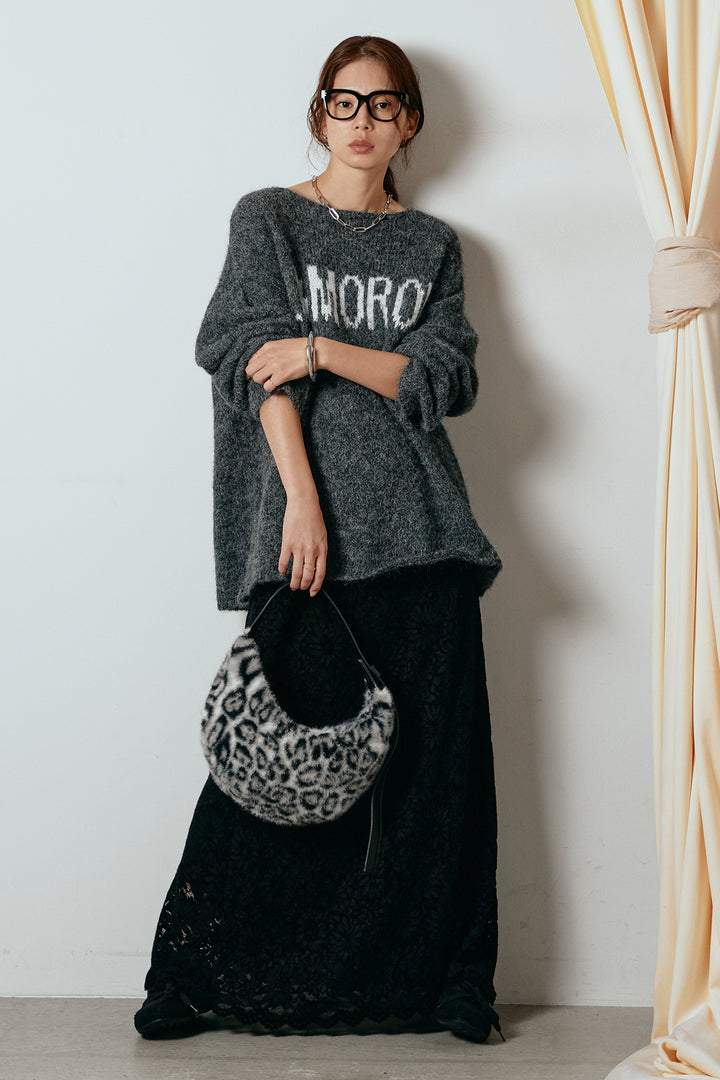 [SET]フロントロゴデザインニットトップス+花柄刺繍ベロアフレアスカート(2set)