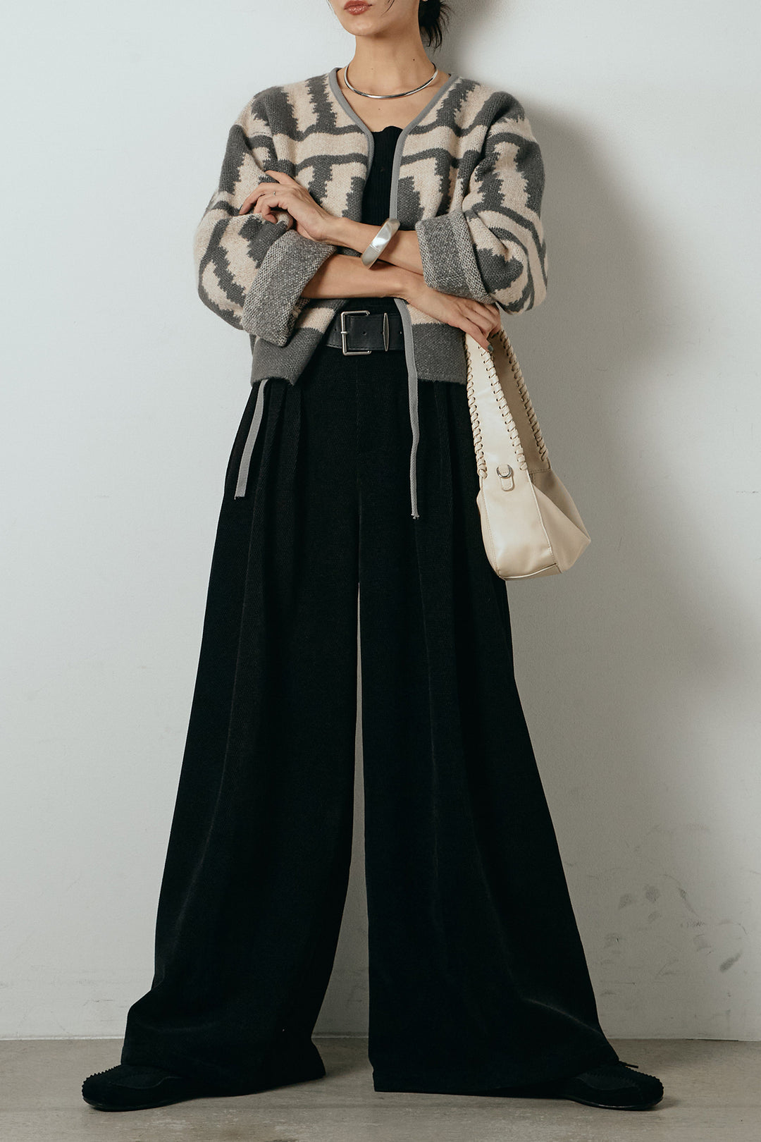 [SET]ノーカラー幾何学模様アウター+ベルトループコーデュロイワイドパンツ(2set)