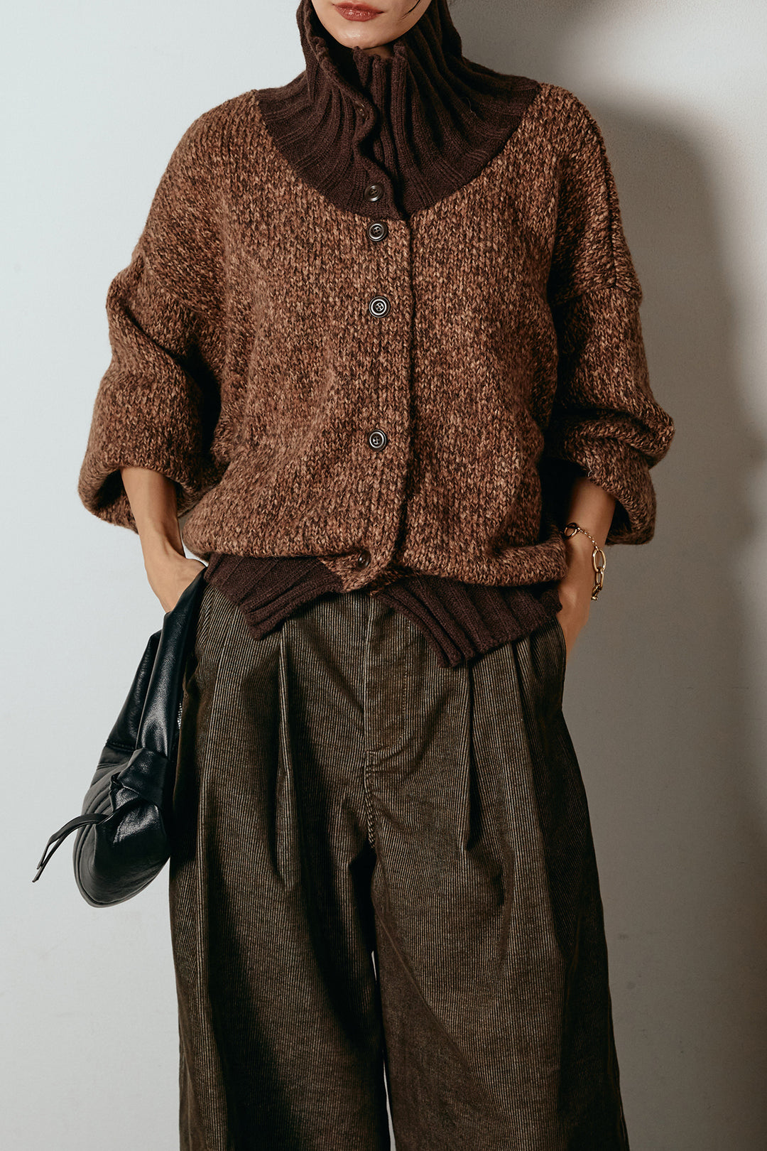 [SET]ハイネックミックスニットカーディガン+フロントタック入りコーデュロイパンツ(2set)