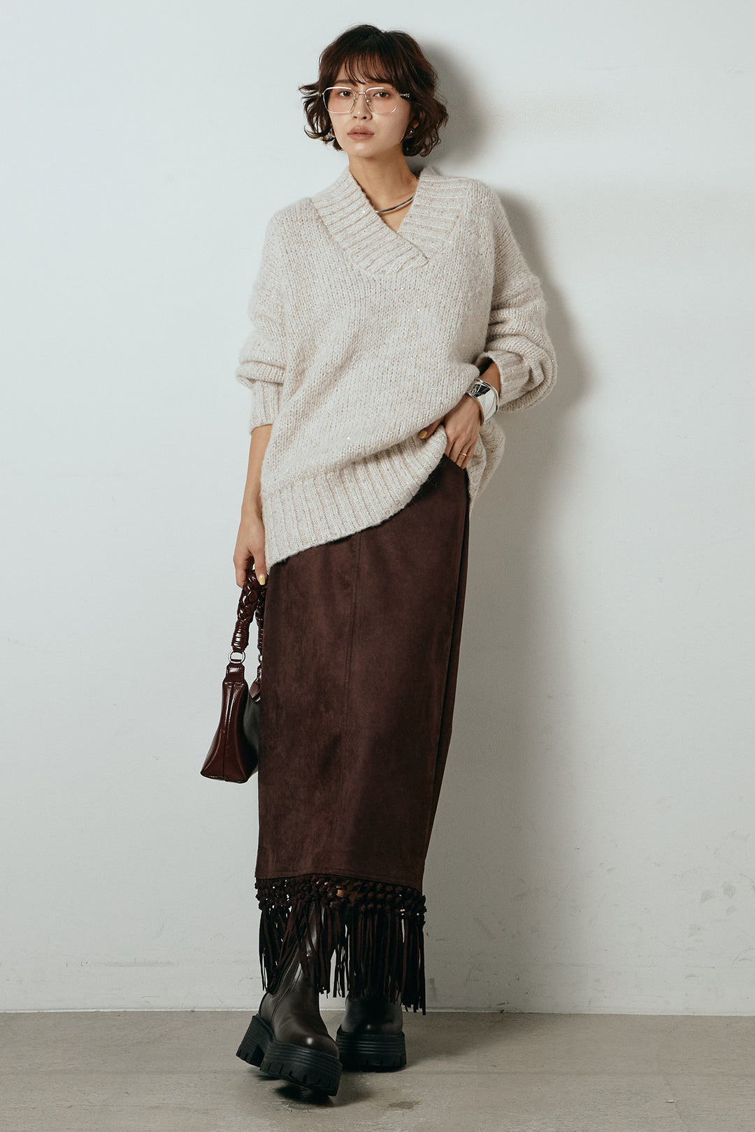 [SET]Vネックラメニットトップス+スウェードライク裾フリンジスカート(2set)