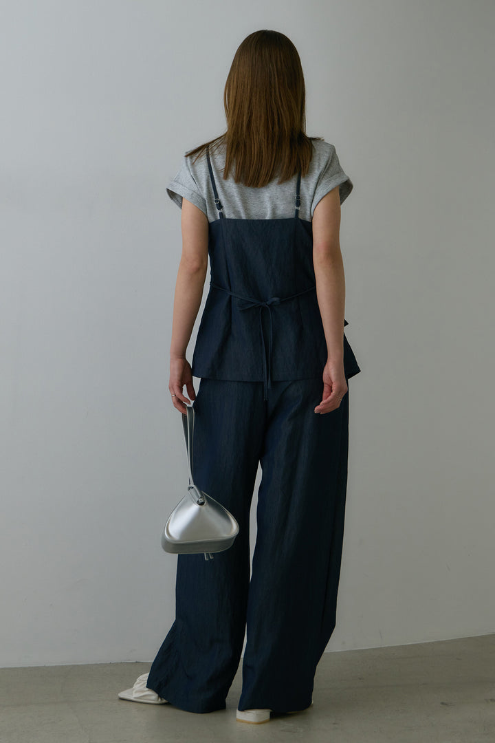[SET]フロントボタンビスチェSETUP+ネックポーチ付きタックデザインTシャツ(2set)