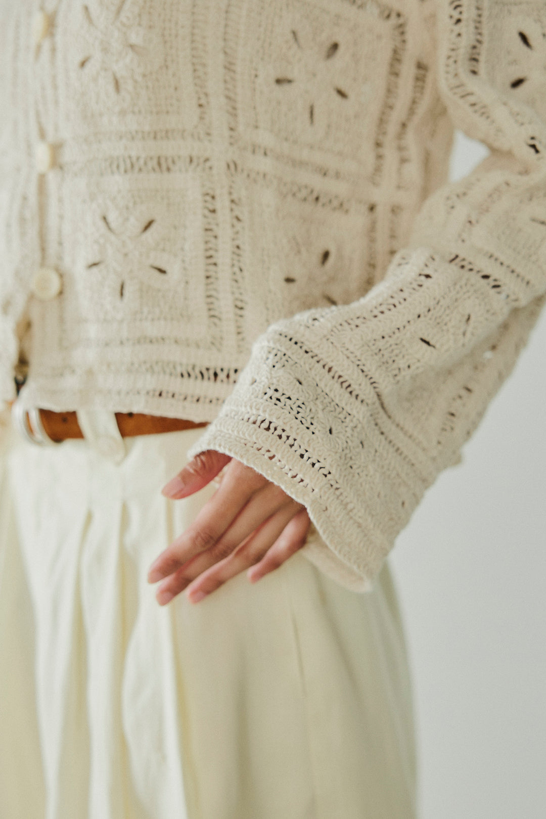 [SET]鍵編みフラワーレースカーディガン+オーガンジータックパンツ(2set)