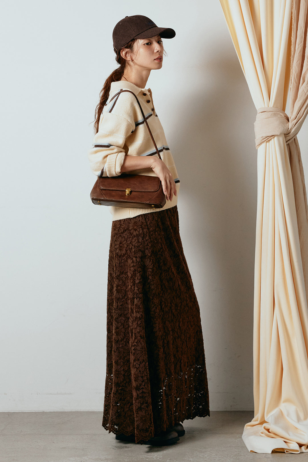 [SET]襟付きマルチボーダーニットポロトップス+花柄刺繍ベロアフレアスカート(2set)