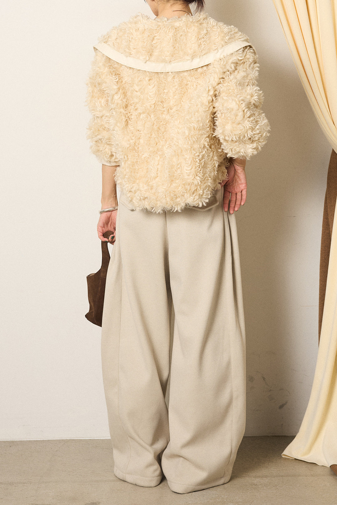 [SET]ビッグカラープードルボアアウター+編みベルト付きワイドパンツ(2set)