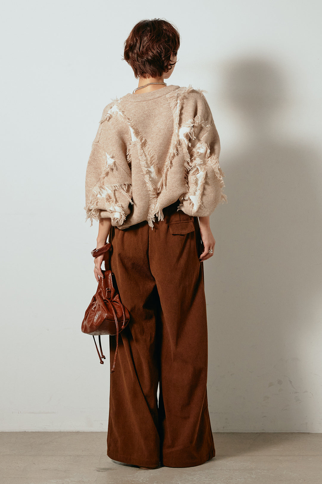 [SET]シャギージャガードニットトップス+太ベルト付きコーデュロイタックパンツ(2set)