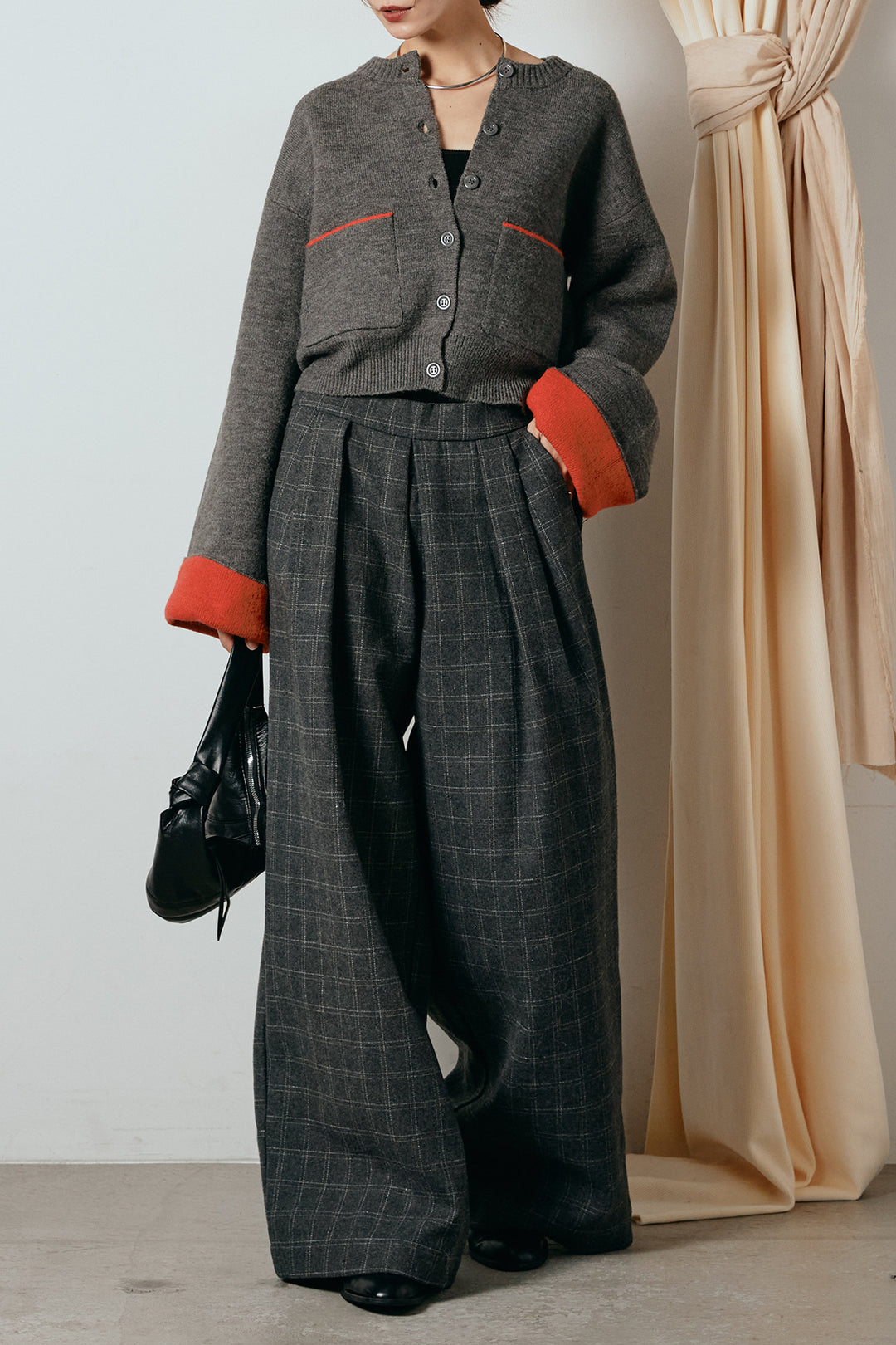 [SET]アルパカタッチダブルフェイスカーディガン+ウールライクチェックタックパンツ(2set)