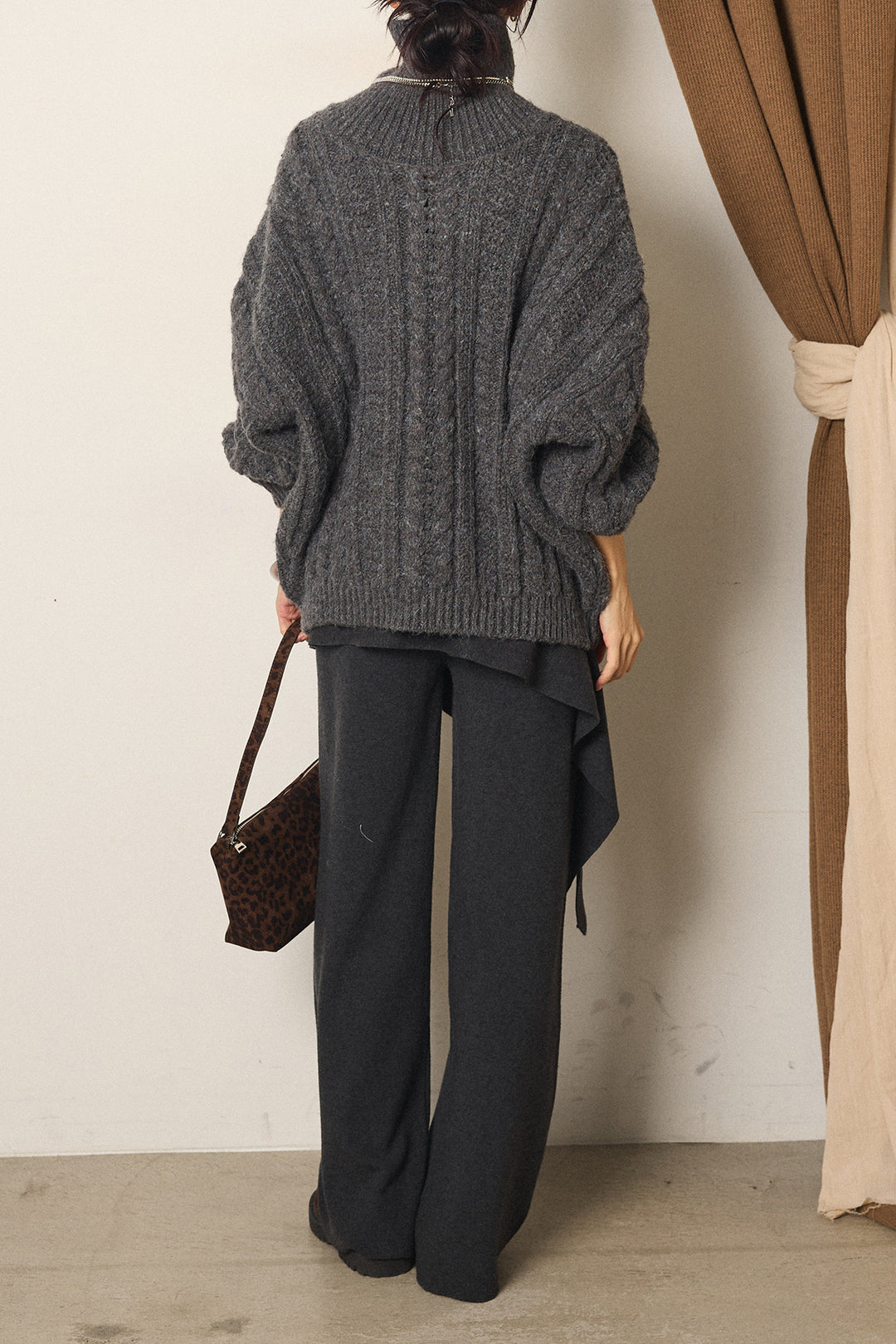 [SET]ハイネックオーバーシルエットニットトップス+ウエスト巻きニットパンツ(2set)