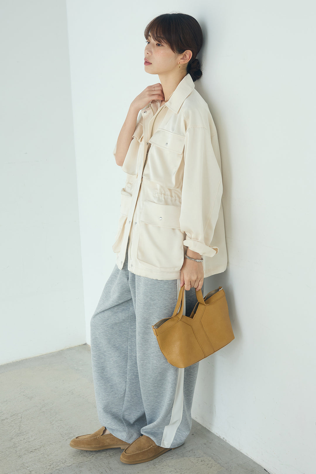 [SET]サテンライトブルゾン+異素材切り替えスウェットパンツ(2set)