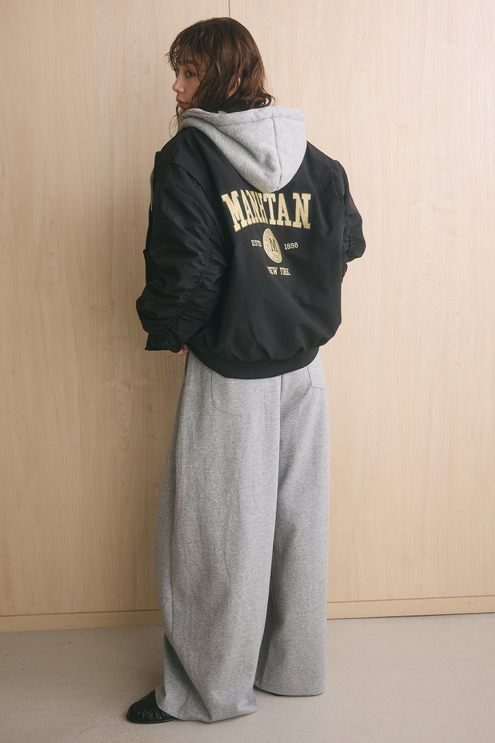 [SET]カレッジロゴフーディーブルゾン+スタッズ付きニーサイドタックスウェットパンツ(2set)