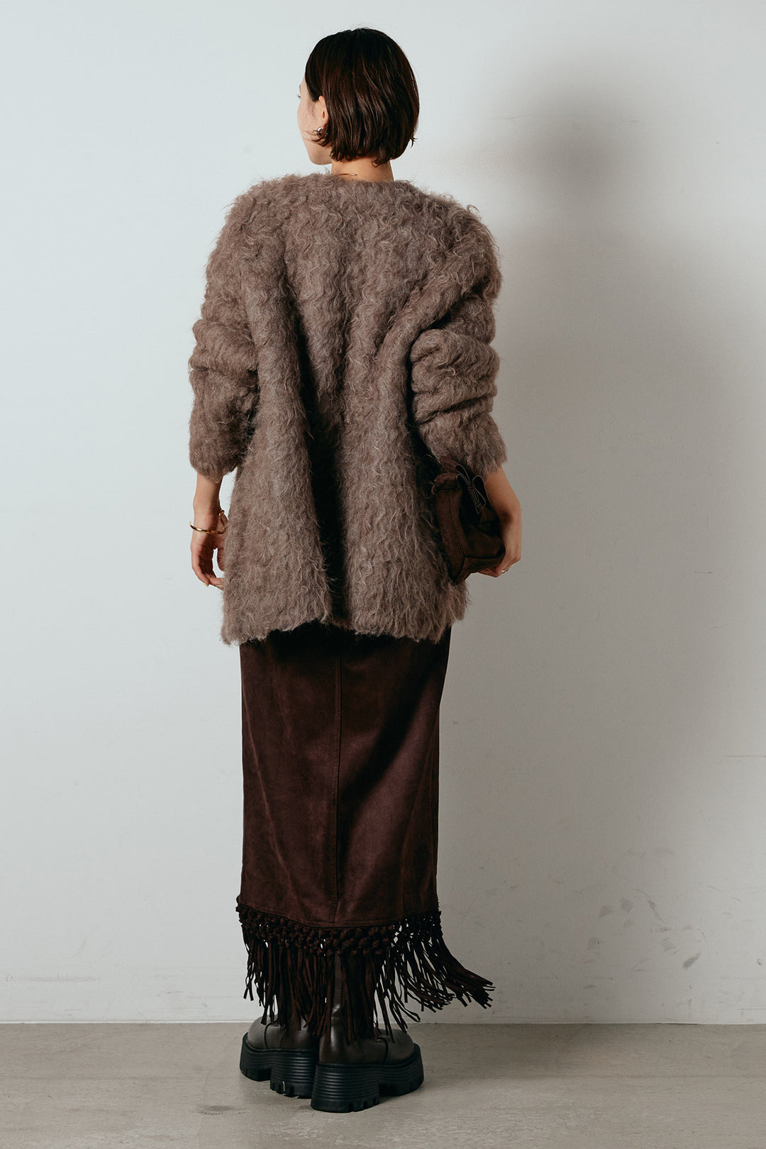 [SET]ウェーブシャギーニットジャケット+スウェードライク裾フリンジスカート(2set)