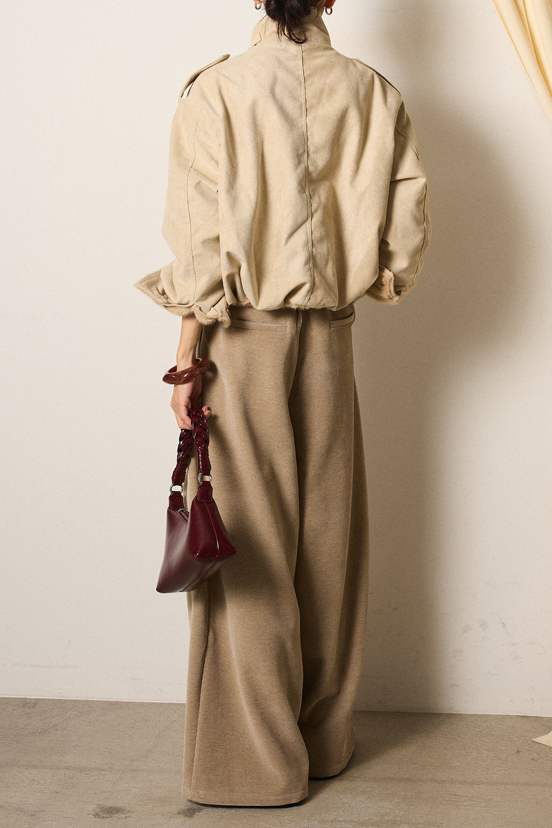 [SET]スタンド襟スウェードライクアウター+ベルトループコーデュロイワイドパンツ(2set)