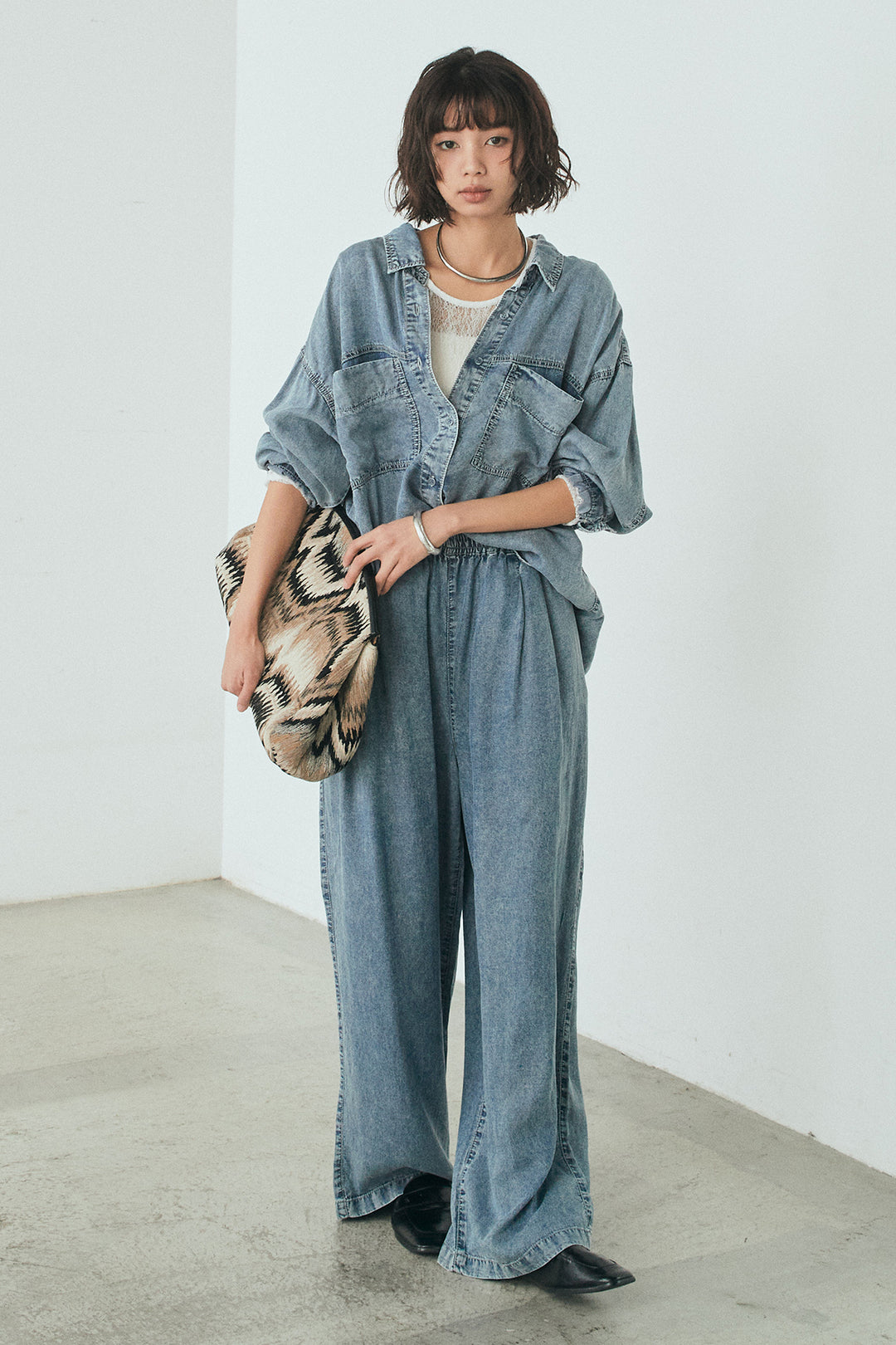 [SET]テンセルデニムシャツ+テンセルデニムイージーワイドパンツ+ストレッチレースクルーネックインナー(3set)