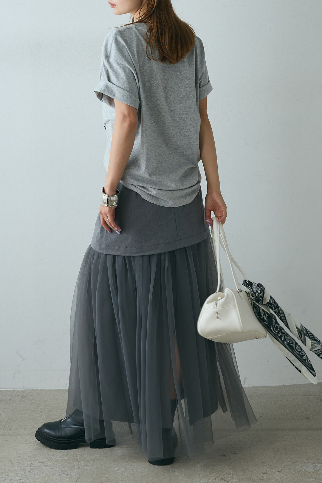 [SET]モノトーンフォトプリントTシャツ+切り替えデザインボリュームチュールスカート(2set)