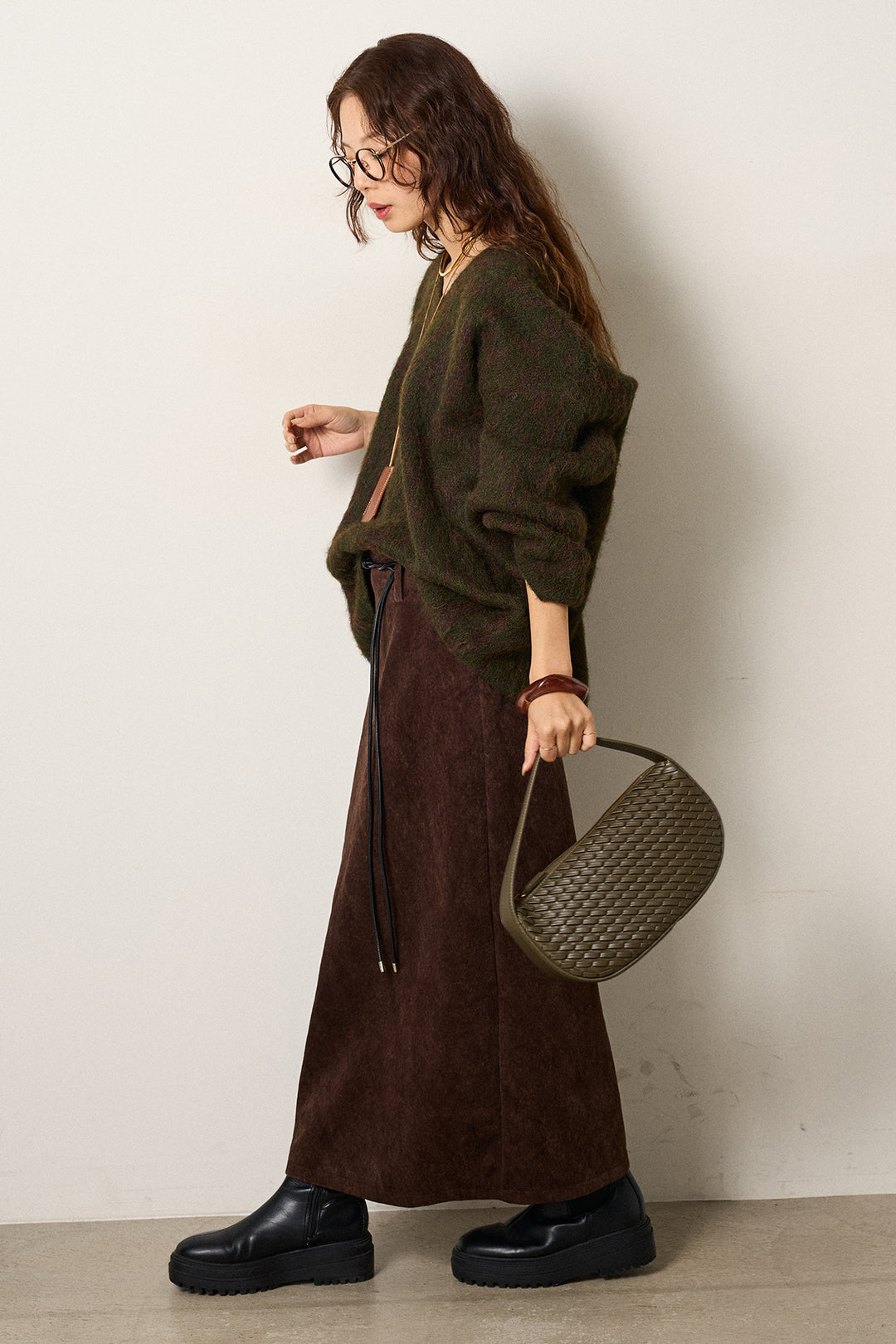 [SET]フラッフィーレオパードシャギーニット+ロープベルト付きスウェード調スカート(2set)