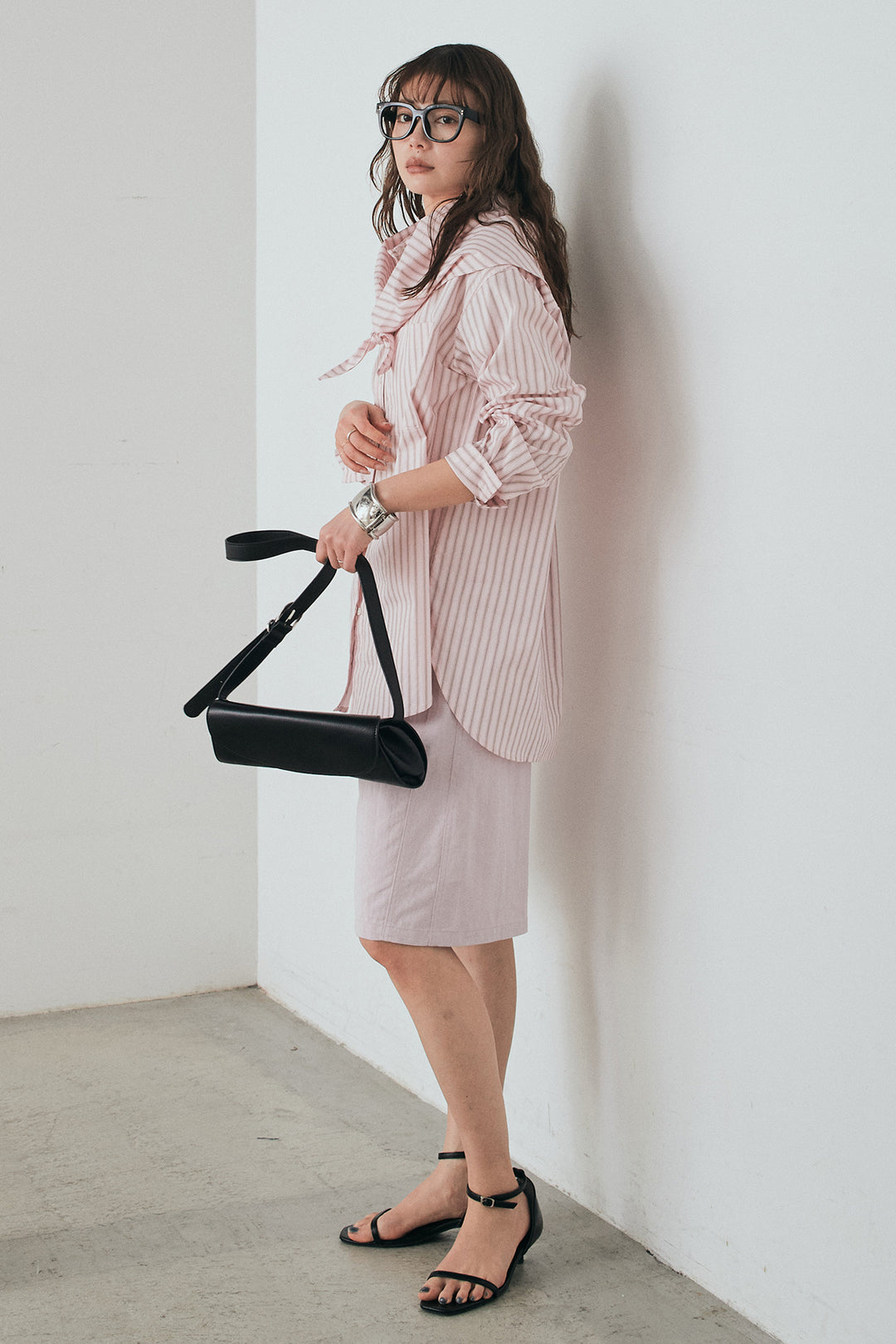 [SET]ランダムストライプスカーフ付きシャツ+デニムハーフパンツ(2set)