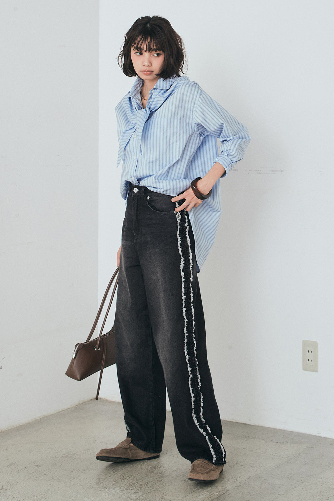 [SET]ランダムストライプスカーフ付きシャツ+デニムサイドフリルパンツ(2set)