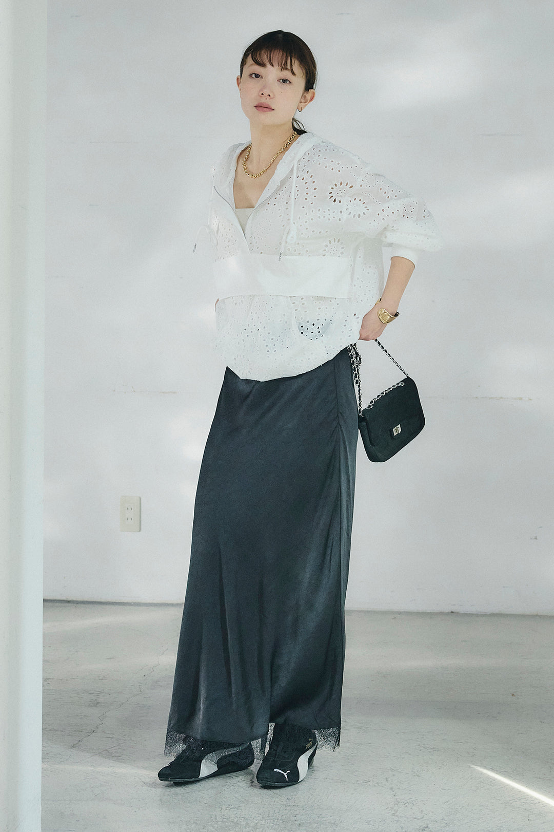 [SET]レースハーフジップアップフーディー+バイアスナローサテンスカート(2set)