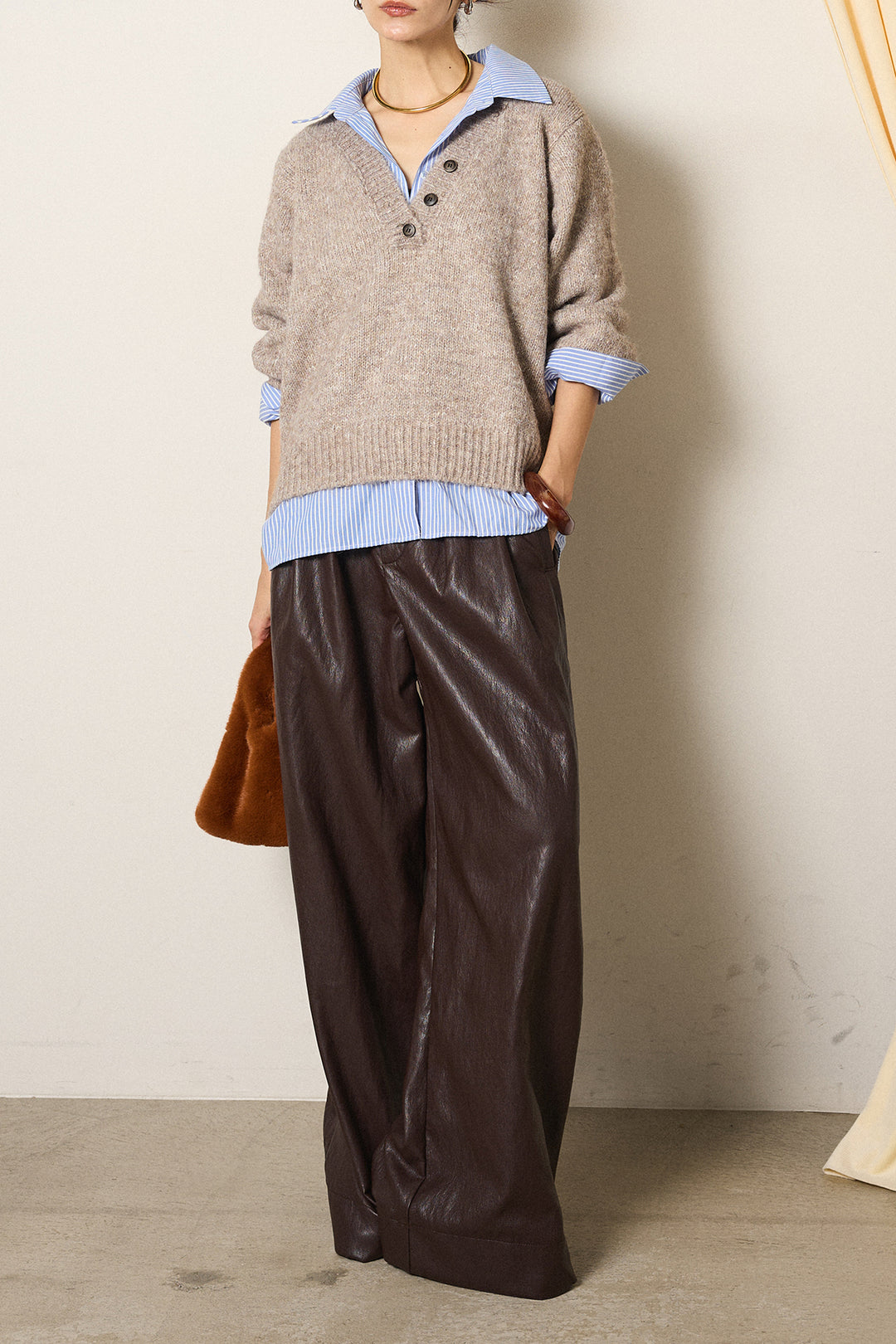 [SET]ストライプシャツドッキングニットポロトップス+ベルト付きレザーライクタックパンツ(2set)