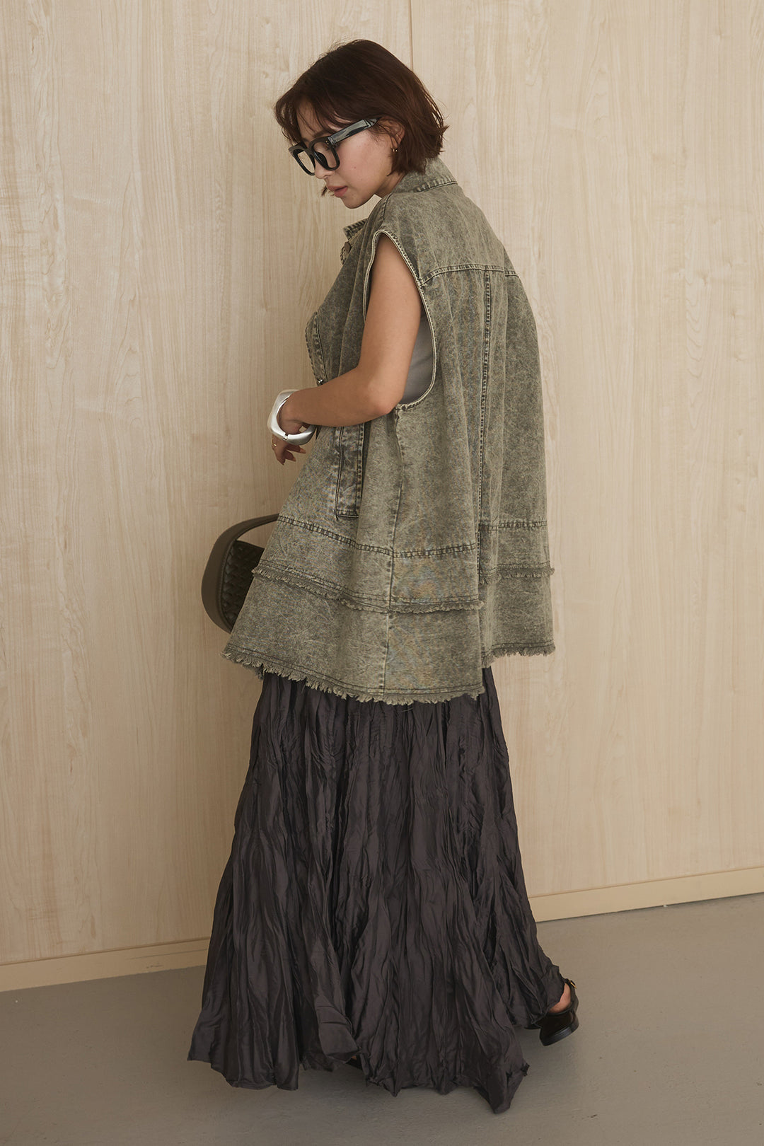 [SET]ケミカルデニムヘムカットオフジレ+イレギュラープリーツイージースカート(2set)