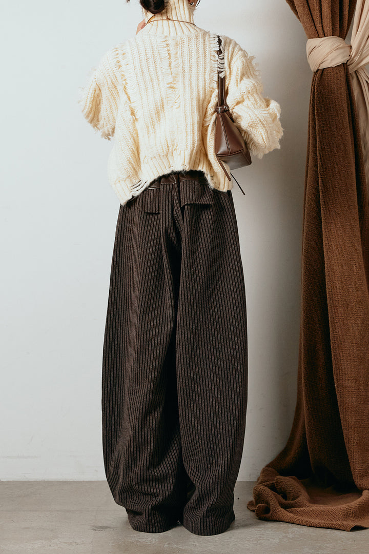 [SET]フリンジタートルショートニット+レザーライク配色ストライプパンツ(2set)