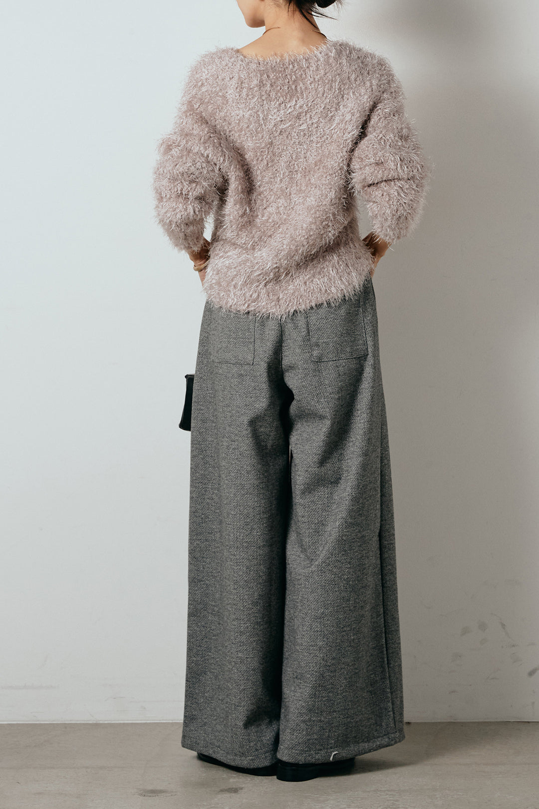 [SET]シャギークロスニットトップス+細ベルト付き起毛タックワイドパンツ(2set)