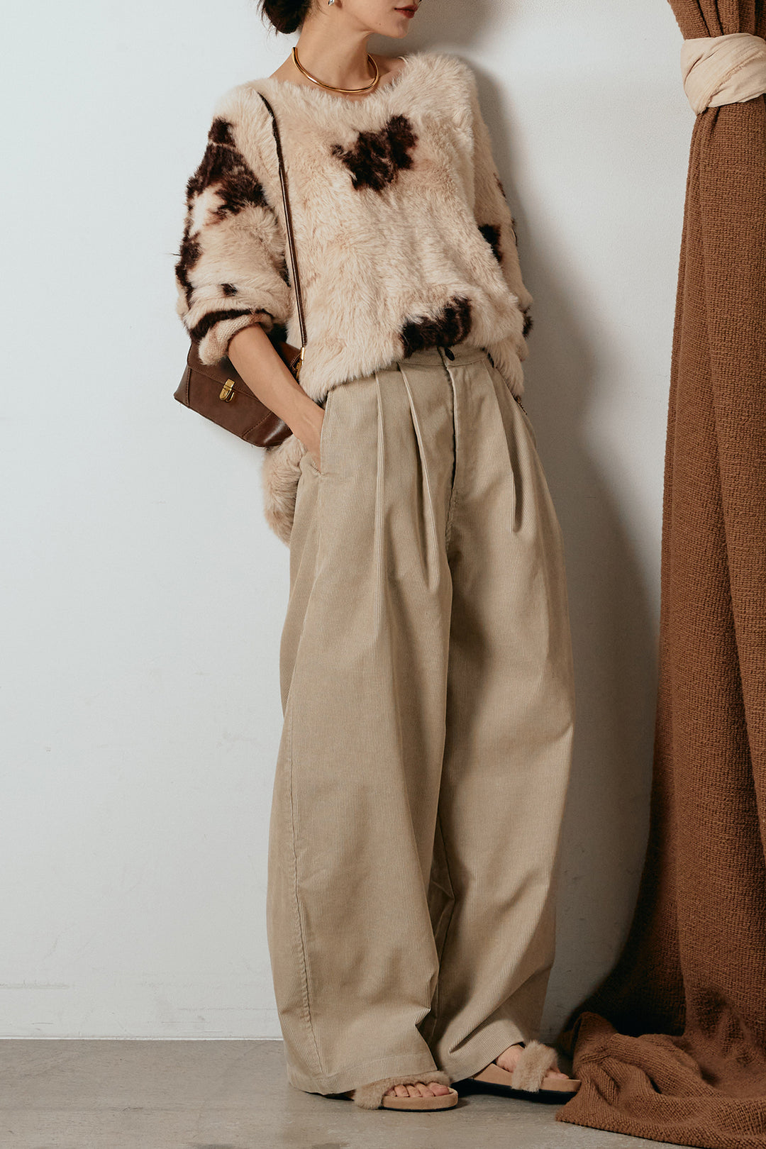 [SET]タイダイ柄シャギーニットトップス+フロントタック入りコーデュロイパンツ(2set)