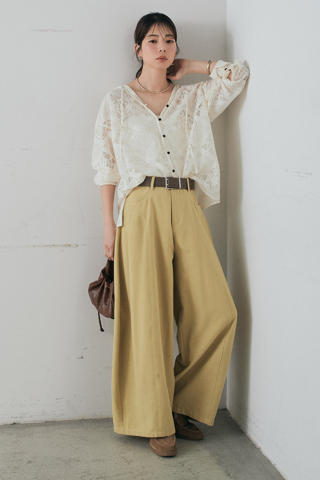 [SET]ブロックレースフード付きブラウス+ベルト付きサイドタックワイドパンツ(2set)