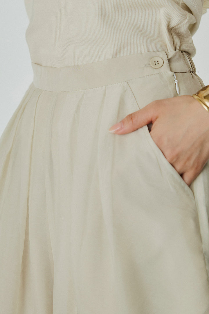 [SET]天竺ナイロンドッキングビスチェ風トップス+オーガンジータックパンツ(2set)