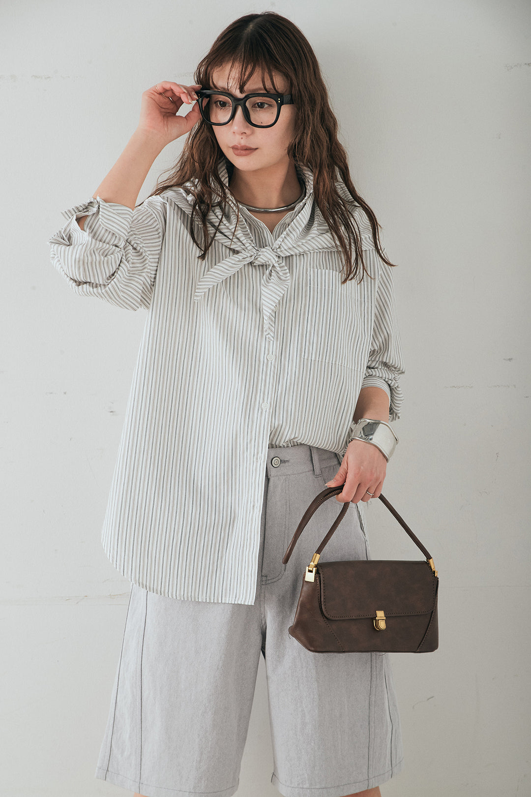 [SET]ランダムストライプスカーフ付きシャツ+デニムハーフパンツ(2set)