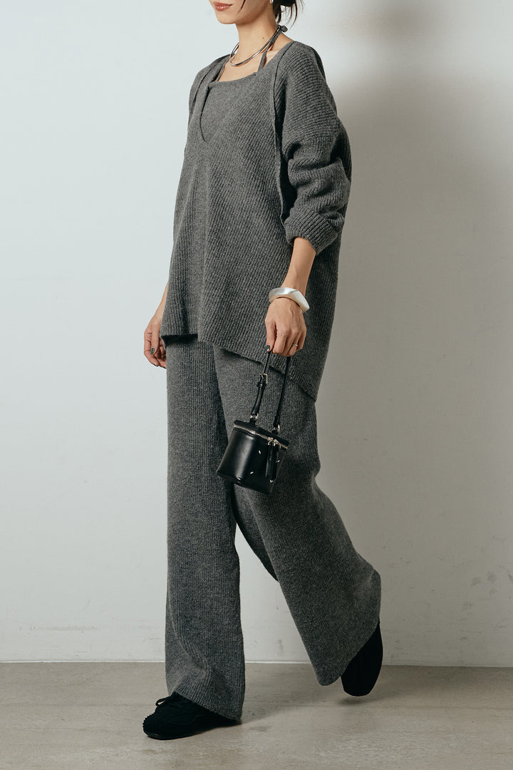 [SET]ホルターネックケーブルニットSETUP