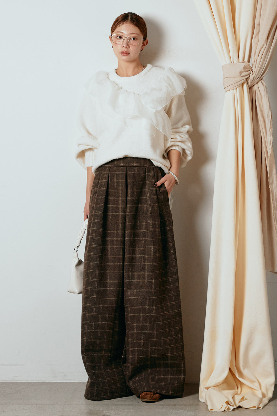 [SET]アシンメトリーフリルニットトップス+ウールライクチェックタックパンツ(2set)