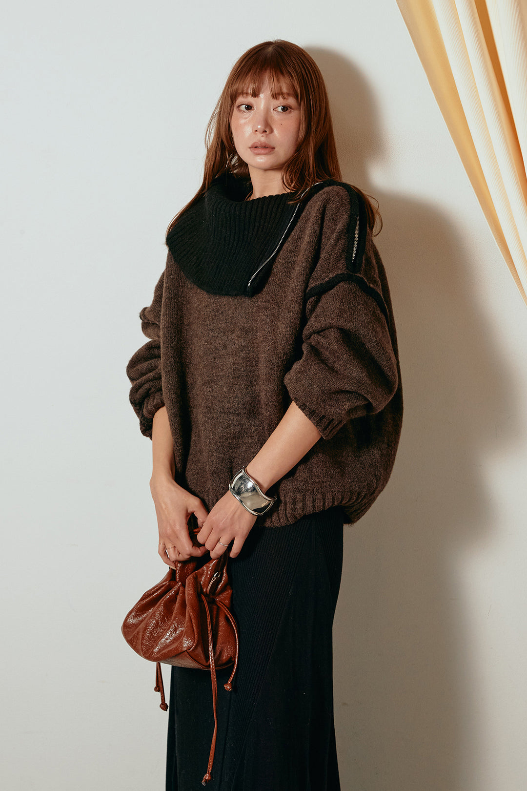 [SET]ハイネックジップデザインニットトップス+サイド切り替えリブニットロングスカート(2set)