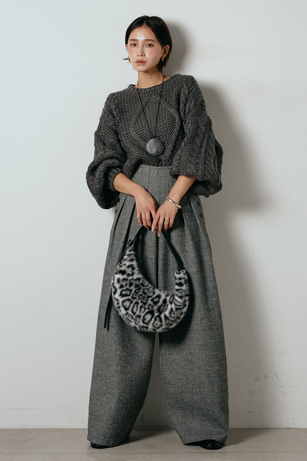 [SET]ロービングケーブルショート丈プルオーバー+サイドボタンツイードタックパンツ(2set)