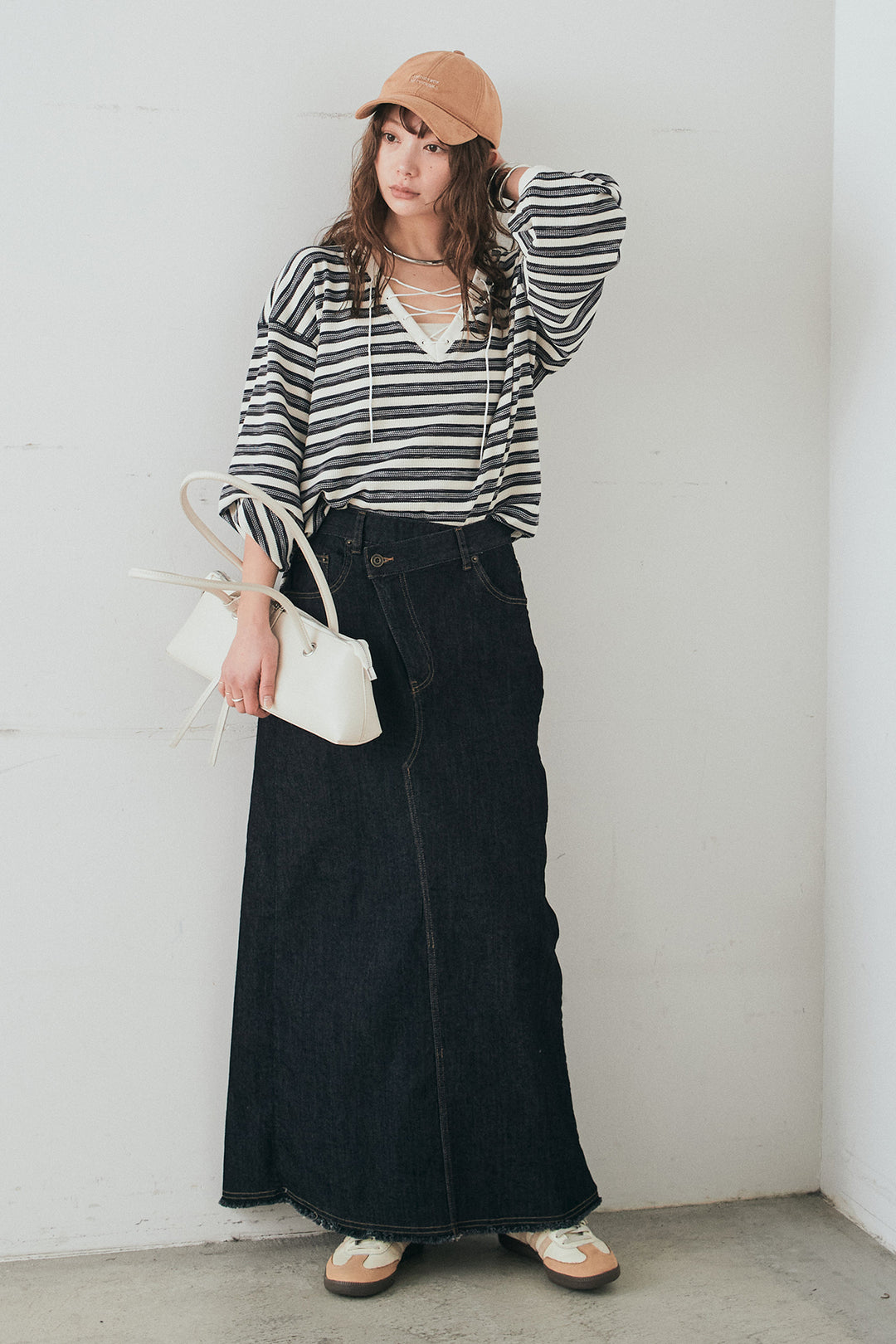 [SET]レースアップワッフルボーダートップス+ウエストクロスデニムタイトスカート(2set)