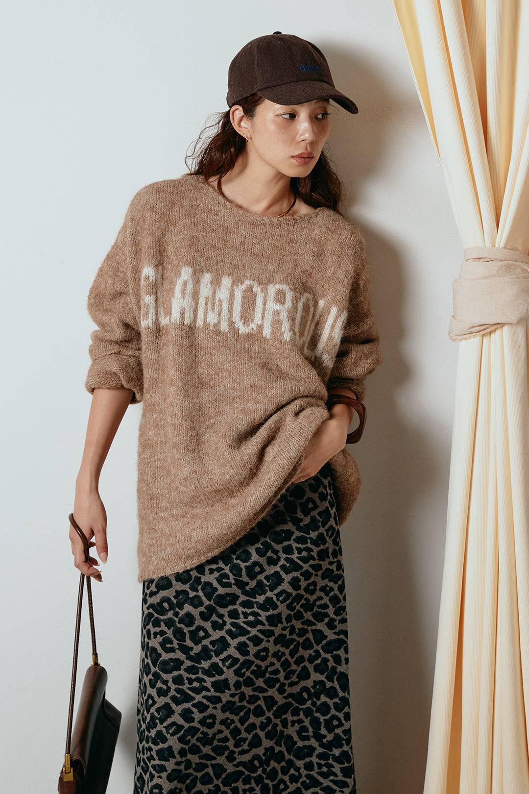 [SET]フロントロゴデザインニットトップス+レオパードロングスカート(2set)