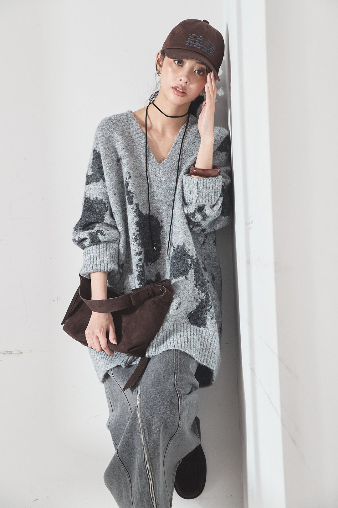 [SET]アブストラクト柄ニットプルオーバー+フロントジップデニムスカート(2set)