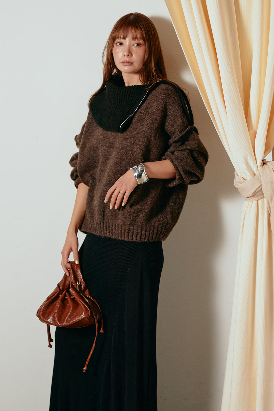 [SET]ハイネックジップデザインニットトップス+サイド切り替えリブニットロングスカート(2set)