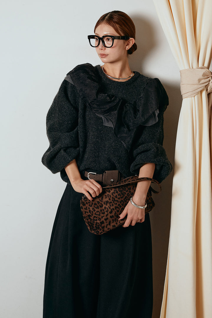 [SET]アシンメトリーフリルニットトップス+ポーチベルト付きカーブパンツ(2set)