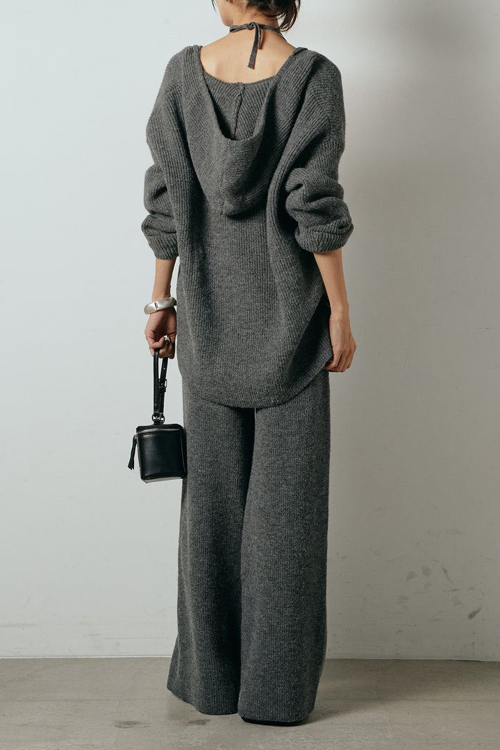 [SET]ホルターネックケーブルニットSETUP