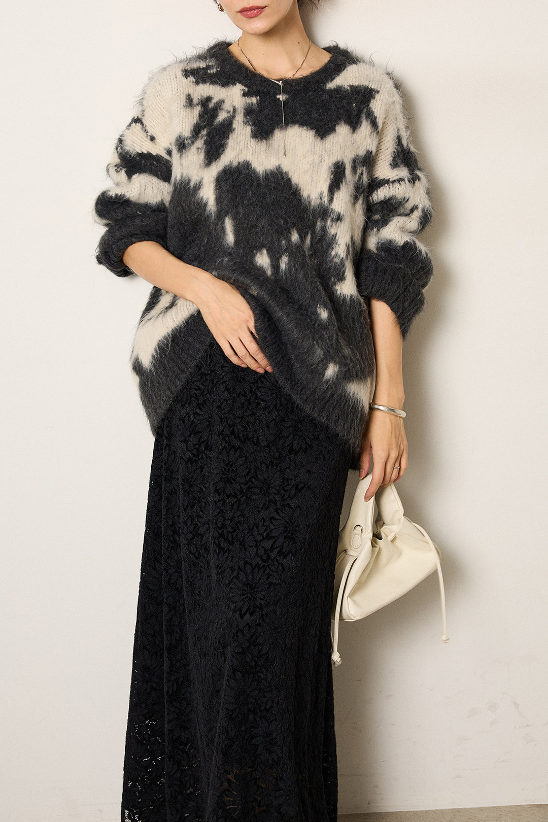 [SET]モヘアタッチマーブルニット+花柄刺繍ベロアフレアスカート(2set)