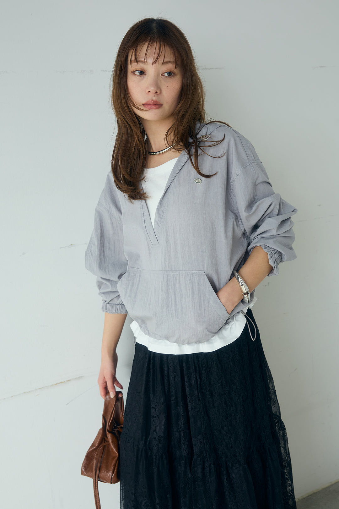 [SET]レイヤードデザインフーディートップス+ひげレース切替ロング丈スカート(2set)