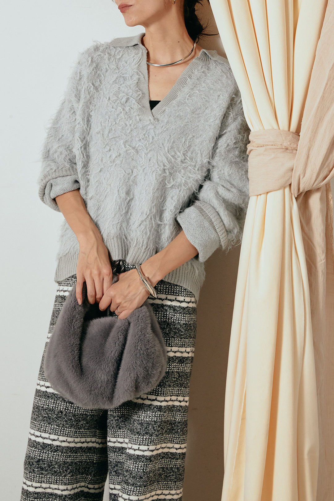 [SET]襟付きシャギーニットポロトップス+マルチライン柄リラックスニットパンツ(2set)