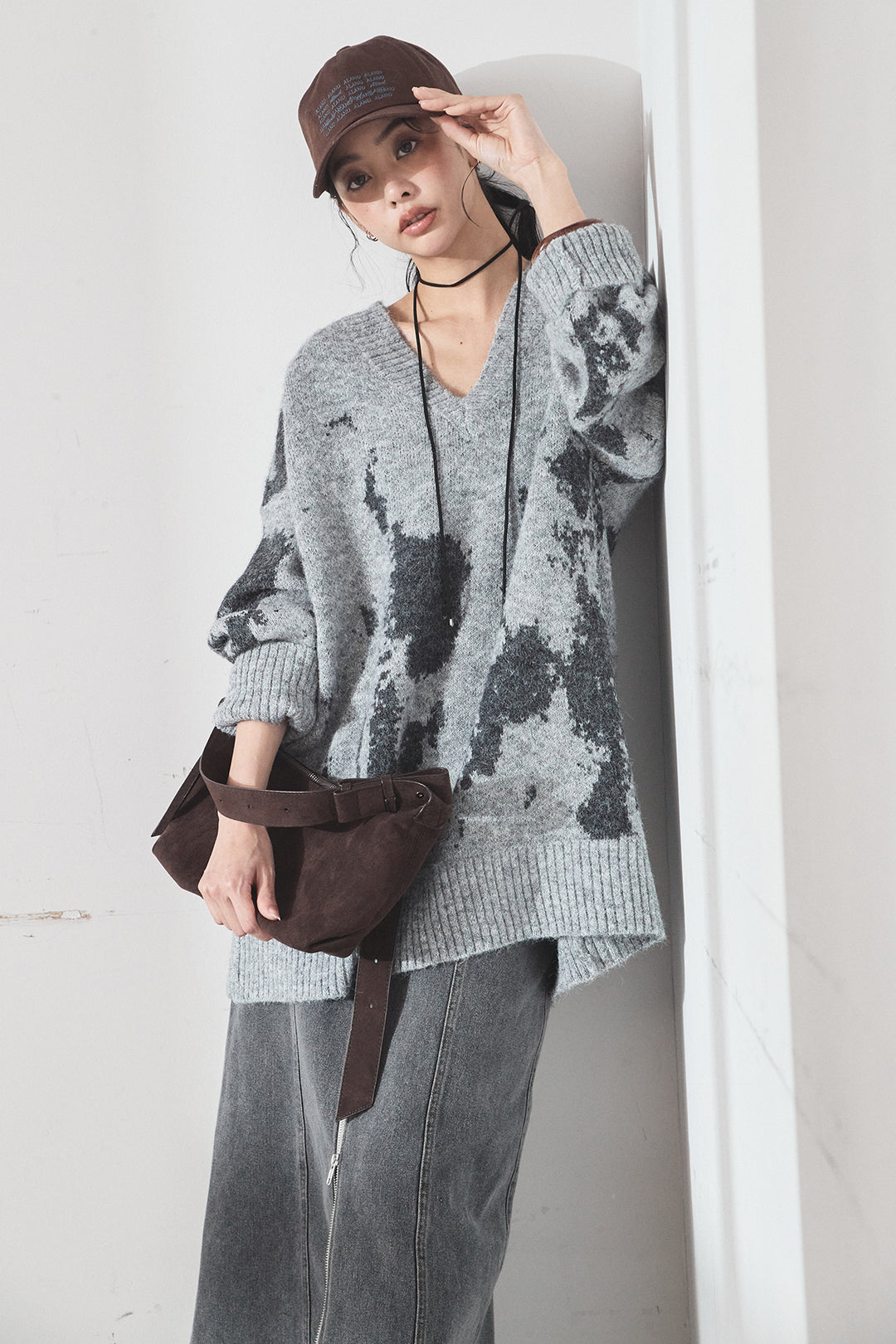 [SET]アブストラクト柄ニットプルオーバー+フロントジップデニムスカート(2set)