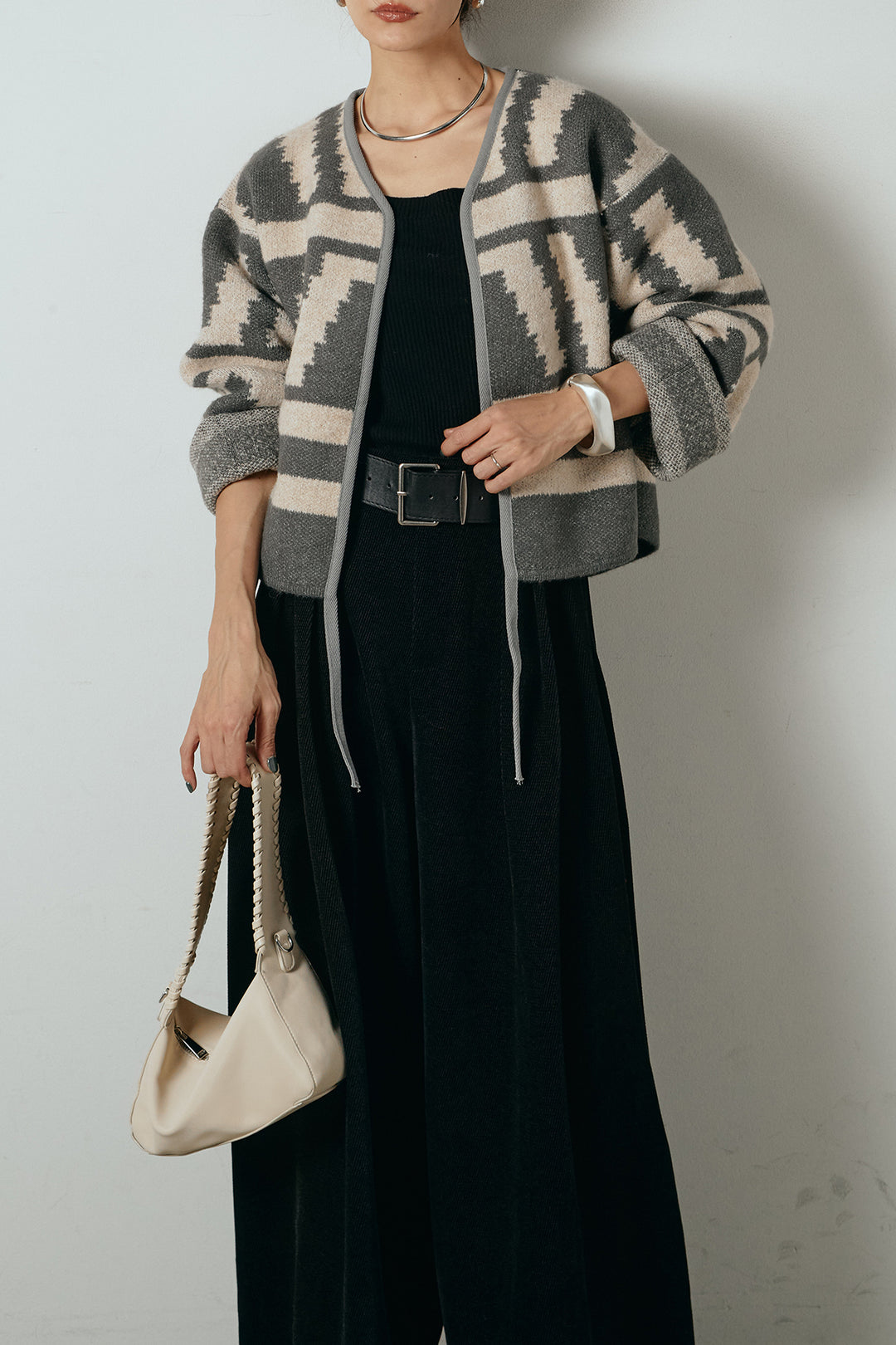 [SET]ノーカラー幾何学模様アウター+ベルトループコーデュロイワイドパンツ(2set)