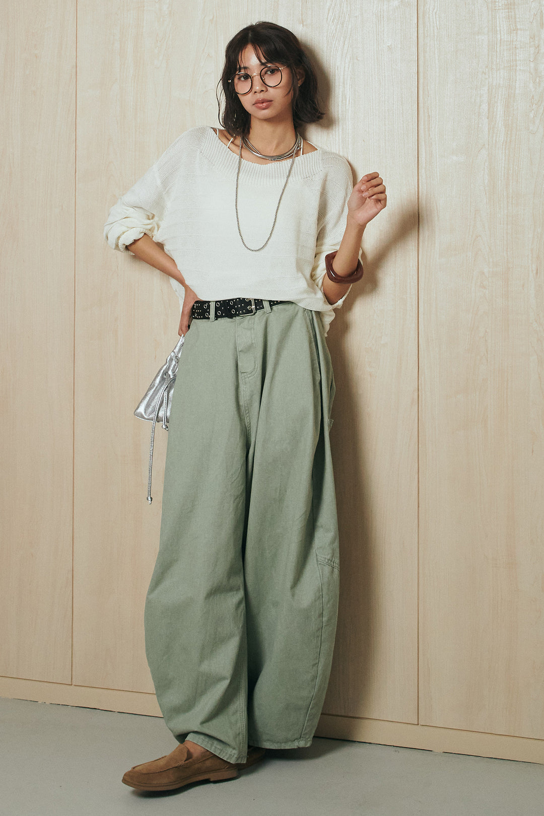 [SET]麻混リラックスニットトップス+ベルト付きカラーデニムパンツ(2set)